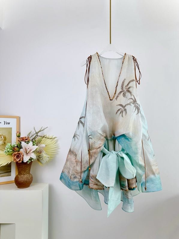 Мини платье BALANCE с глубоким V-образным вырезом