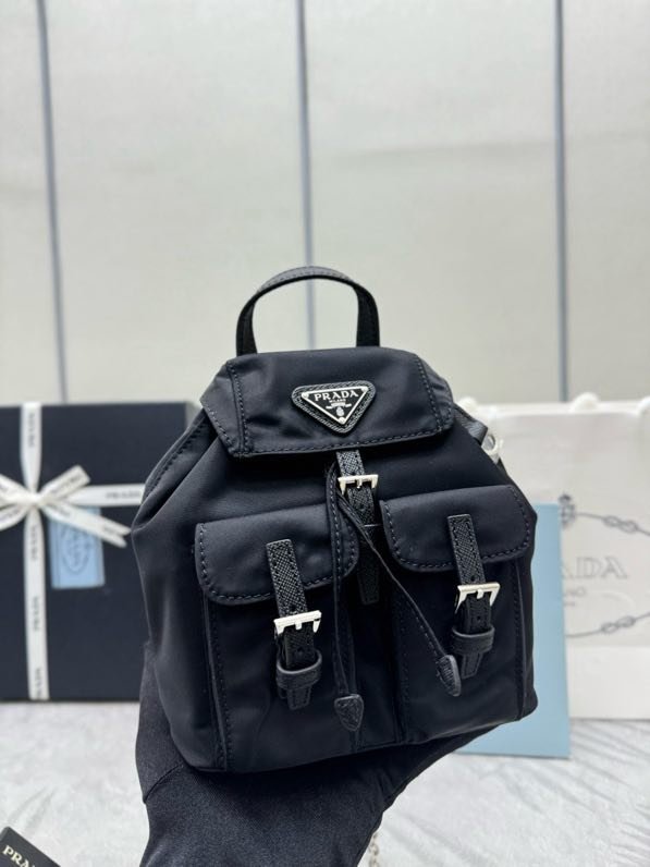 Мини-рюкзак Prada 1BH029 17 см