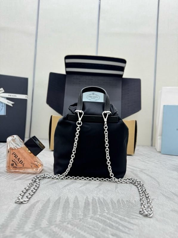 Мини-рюкзак Prada 1BH029 17 см фото 2