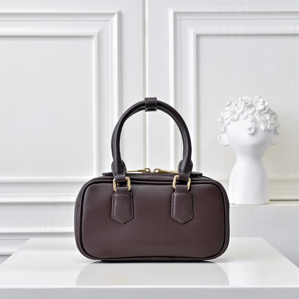 Мини сумка Arcadie кожаная 19 см фото 3