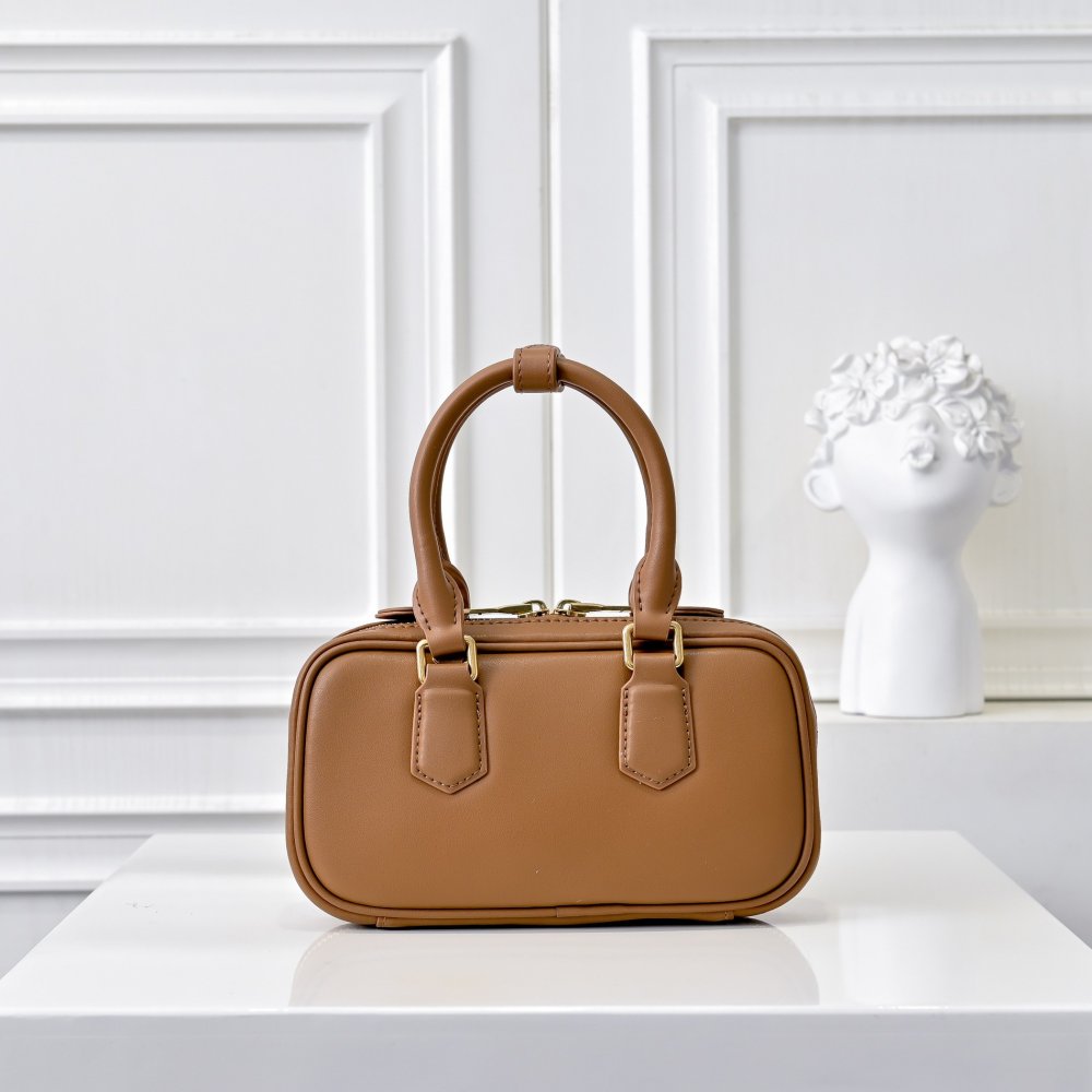 Мини сумка Arcadie кожаная 19 см фото 3