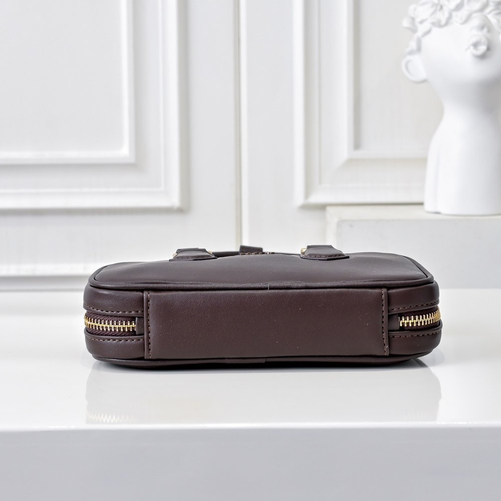 Мини сумка Arcadie кожаная 19 см фото 4