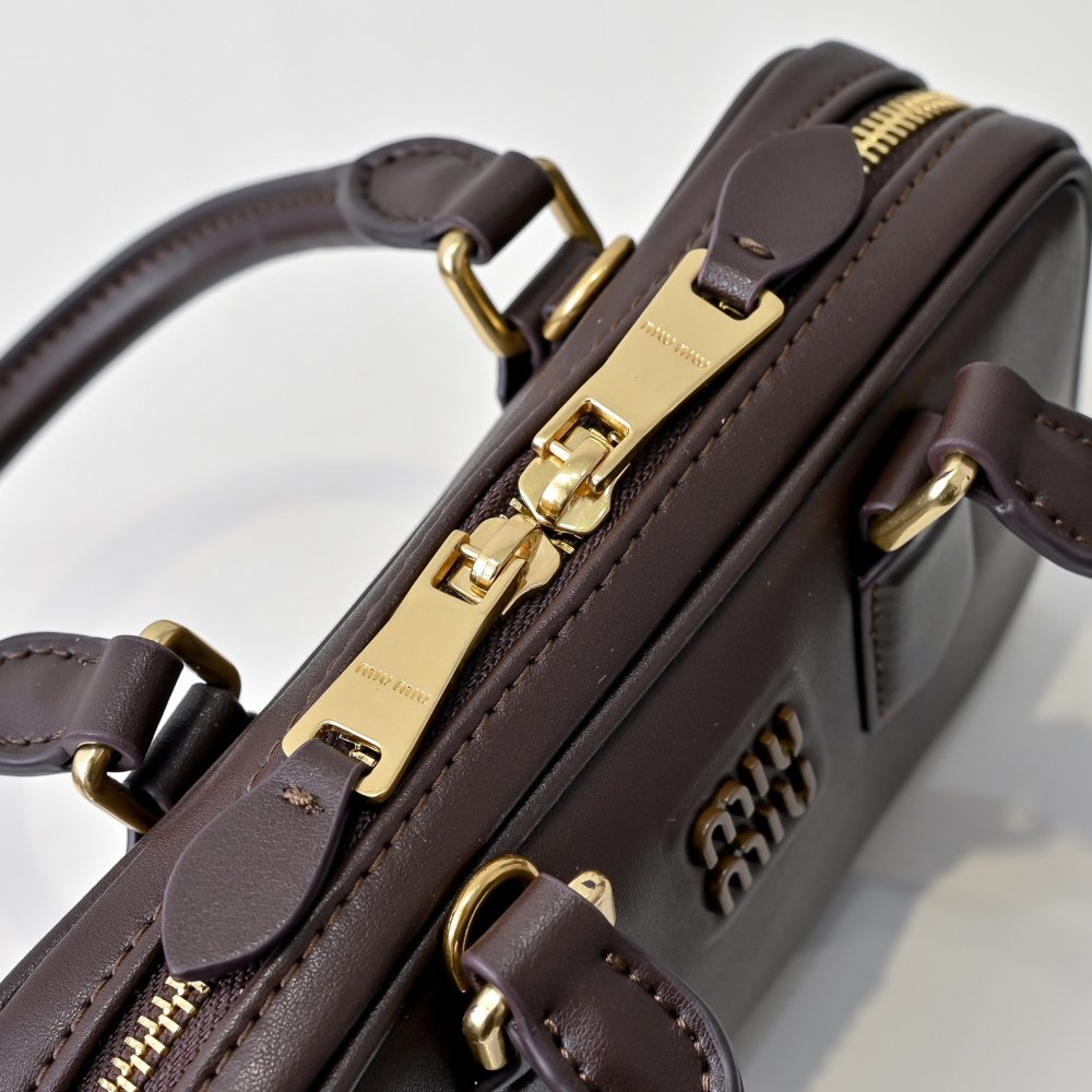 Мини сумка Arcadie кожаная 19 см фото 6