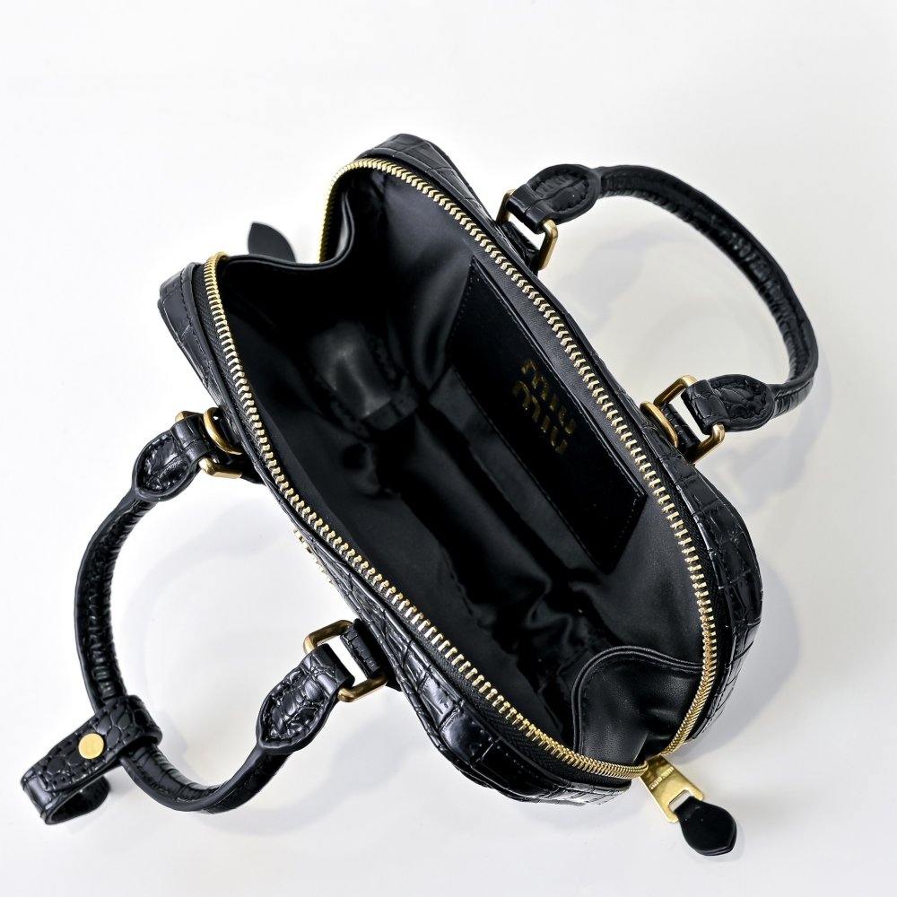 Мини сумка Arcadie кожаная 19 см фото 8