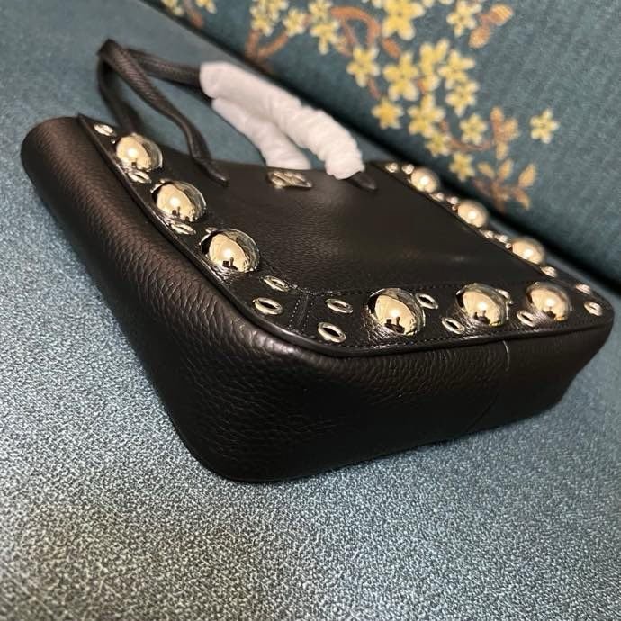 Міні сумка шоппер Valentino Garavani Nellcote Grained Calfskin 21 см фото 7