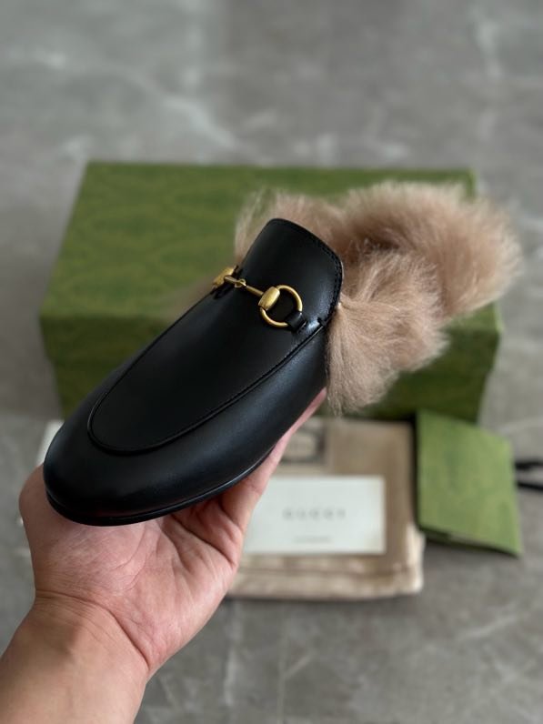 Мюли кожаные на меху фото 4