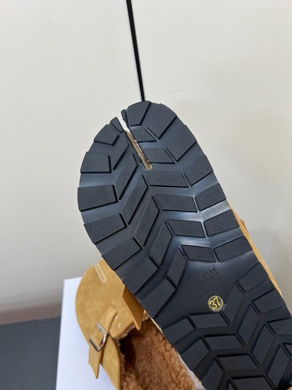 Мюли кожаные на меху фото 8