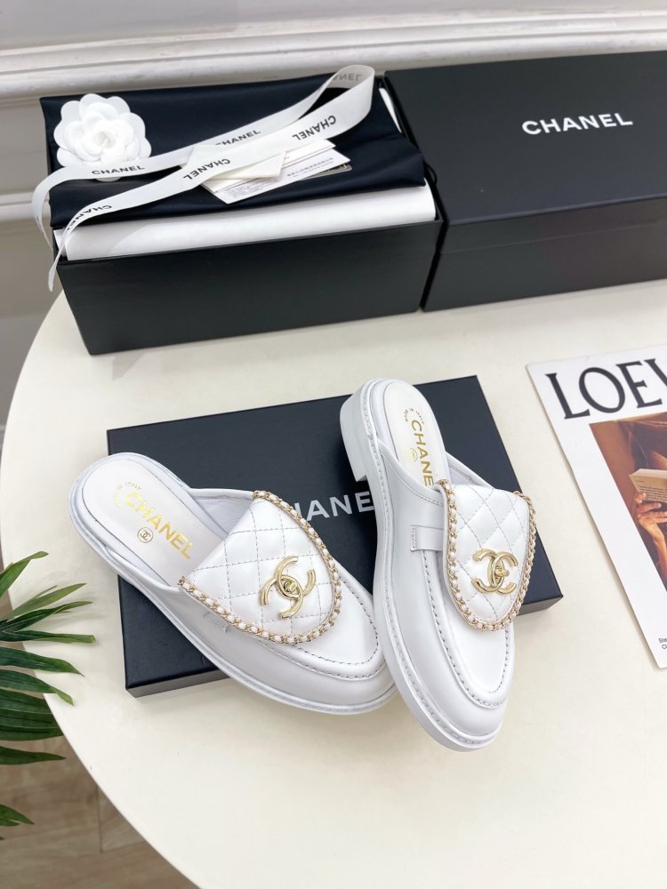 Мюли leather from buckle and double chain фото 4