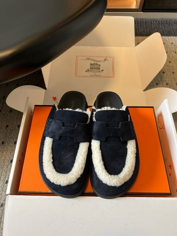 Мюли шкіряні жіночі на хутрі