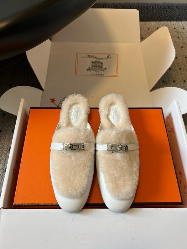 Мюли шкіряні жіночі на хутрі