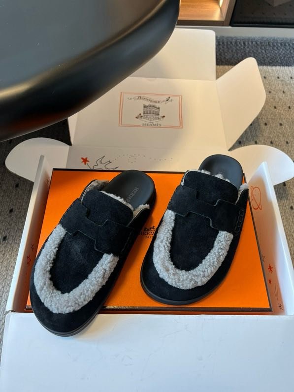 Мюли шкіряні жіночі на хутрі фото 2