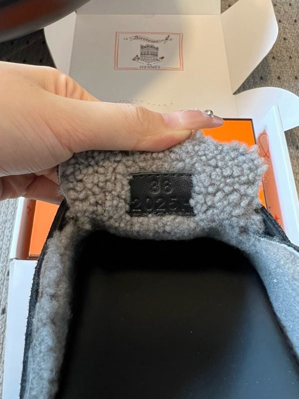 Мюли шкіряні жіночі на хутрі фото 3