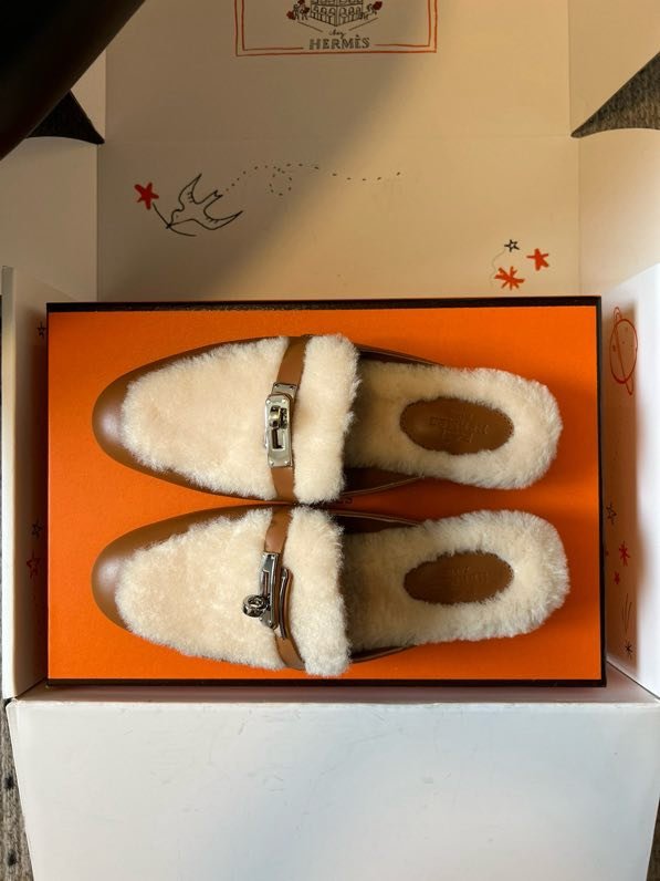 Мюли шкіряні жіночі на хутрі фото 3