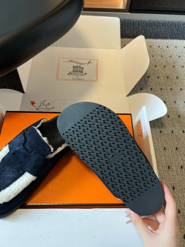 Мюли шкіряні жіночі на хутрі фото 4