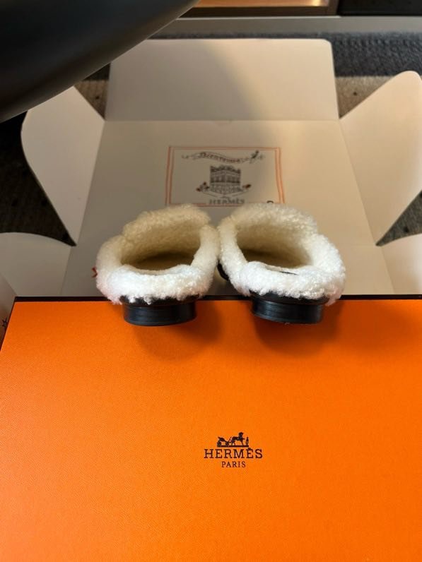 Мюли шкіряні жіночі на хутрі фото 4