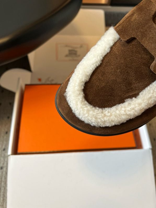 Мюли шкіряні жіночі на хутрі фото 5