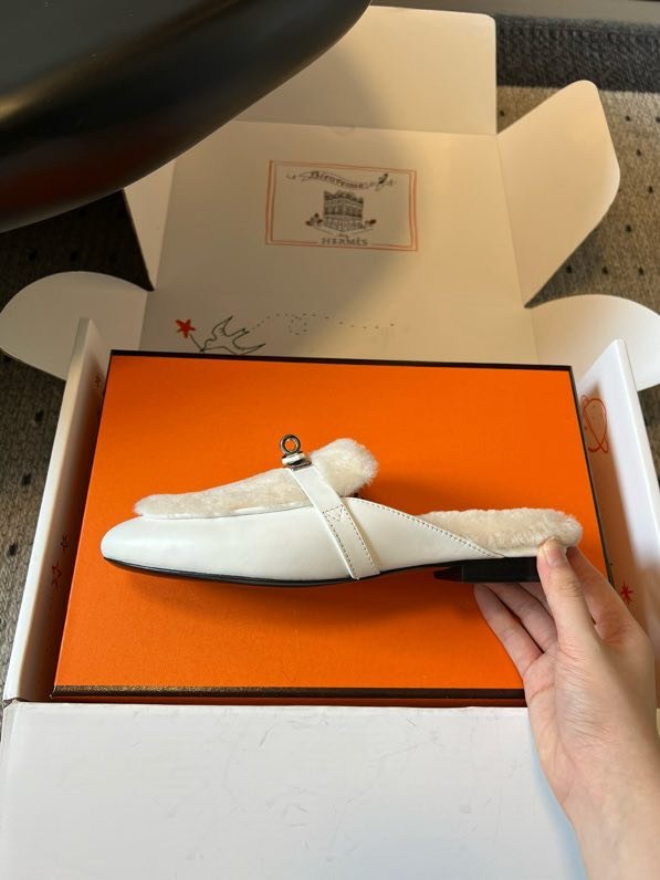 Мюли шкіряні жіночі на хутрі фото 5