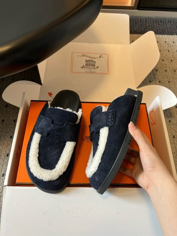 Мюли шкіряні жіночі на хутрі фото 6