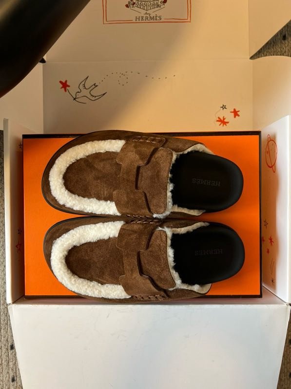 Мюли шкіряні жіночі на хутрі фото 9