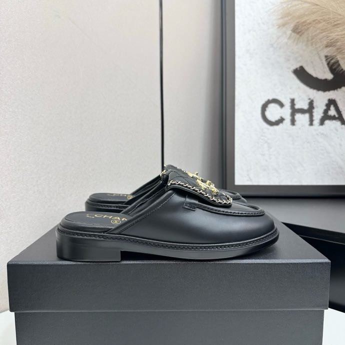 Мюли кожаные женские