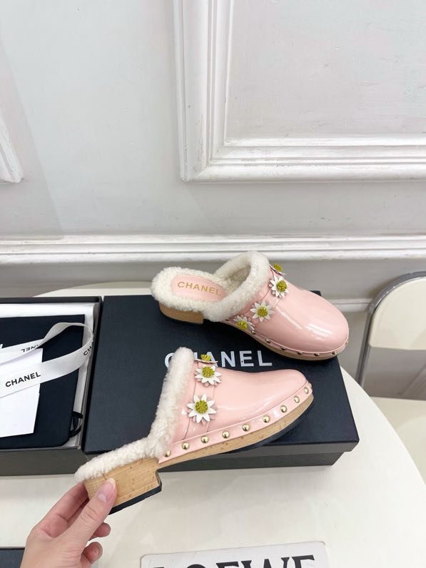 Мюли кожаные женские