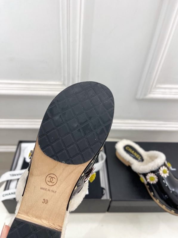 Мюли кожаные женские фото 9