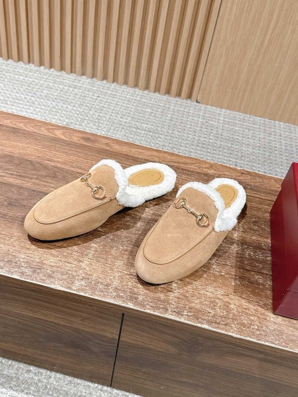 Мюли кожаный Horsebit Mule на меху