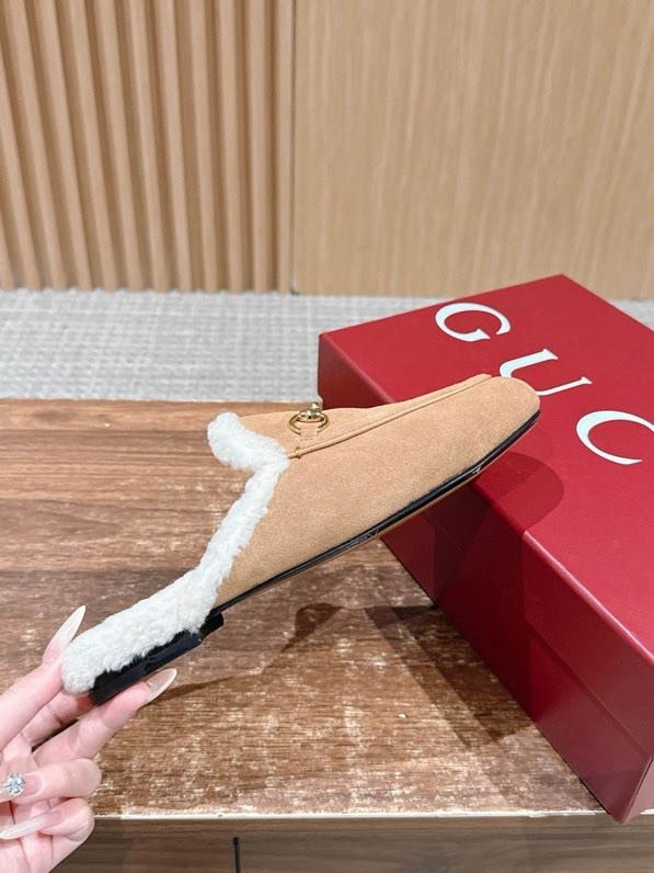 Мюли кожаный Horsebit Mule на меху фото 3