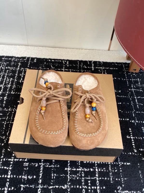 Мюли on fur women's