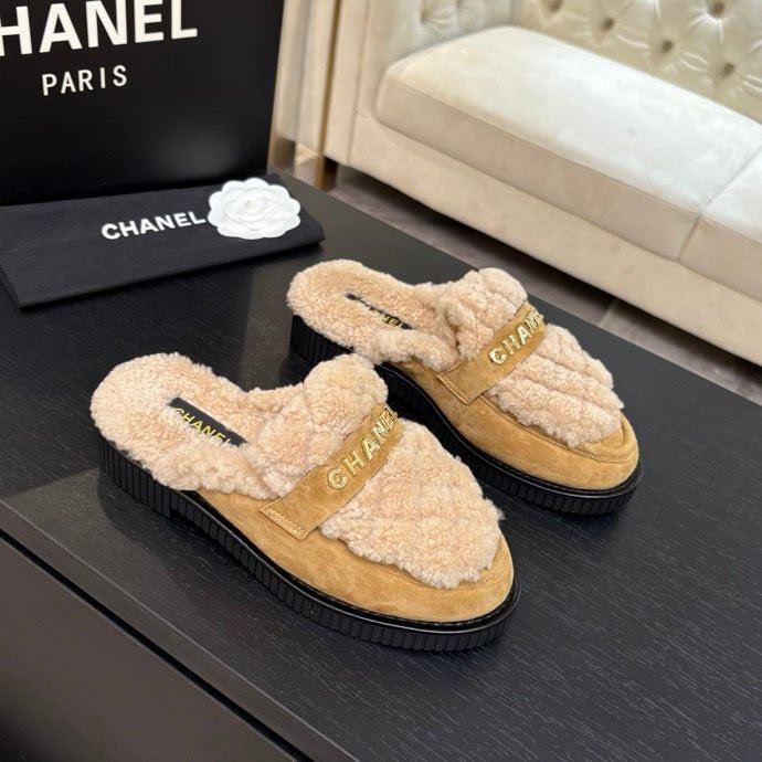 Мюли на хутрі жіночі