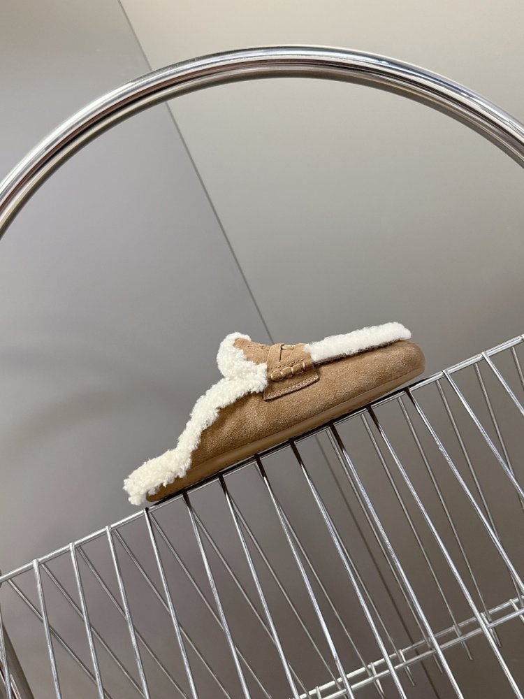 Мюли на меху женские фото 5