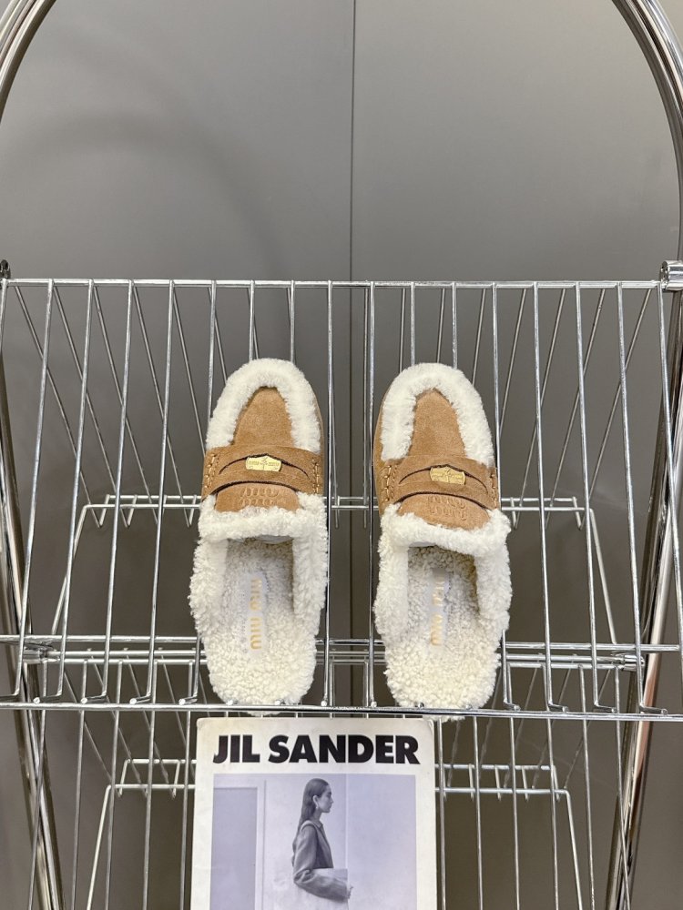 Мюли на меху женские фото 6