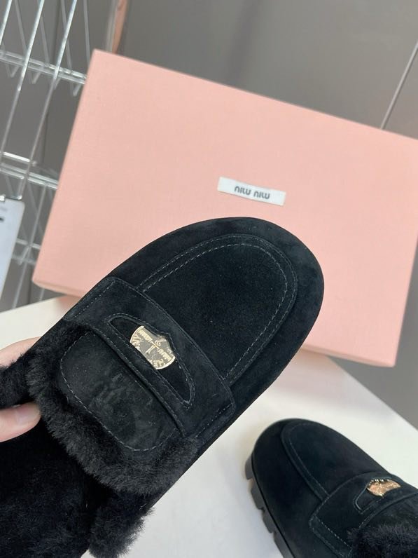 Мюли на хутрі жіночі фото 6