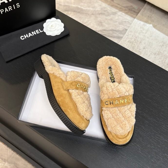 Мюли на хутрі жіночі фото 6