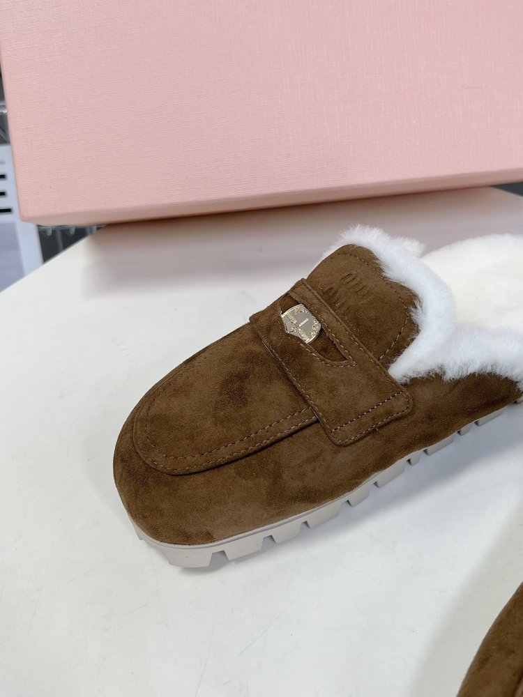 Мюли на меху женские фото 7