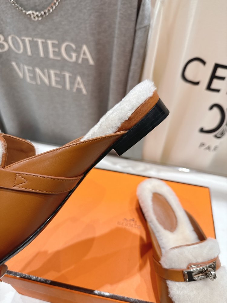 Мюли на меху женские фото 7