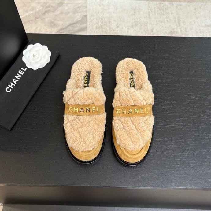 Мюли на хутрі жіночі фото 7