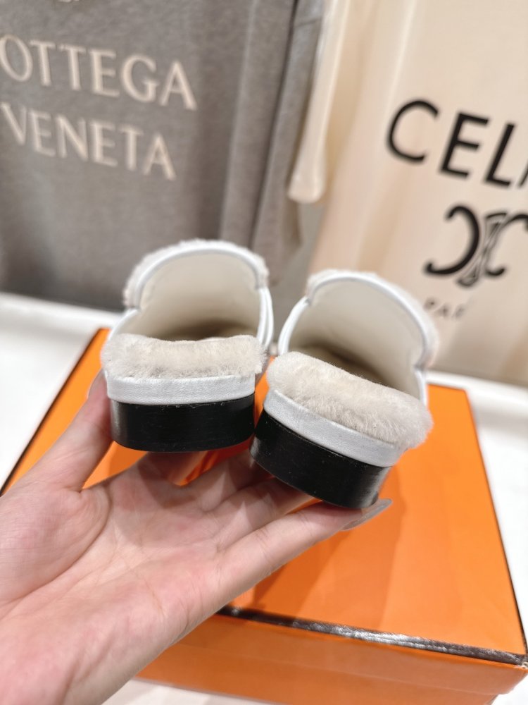 Мюли на меху женские фото 8