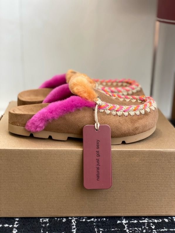 Мюли жіночі замшеві з хутром