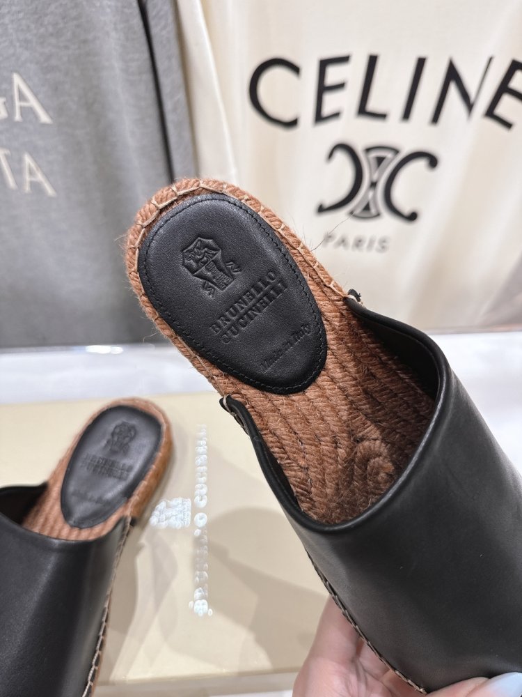 Мюли женские фото 6