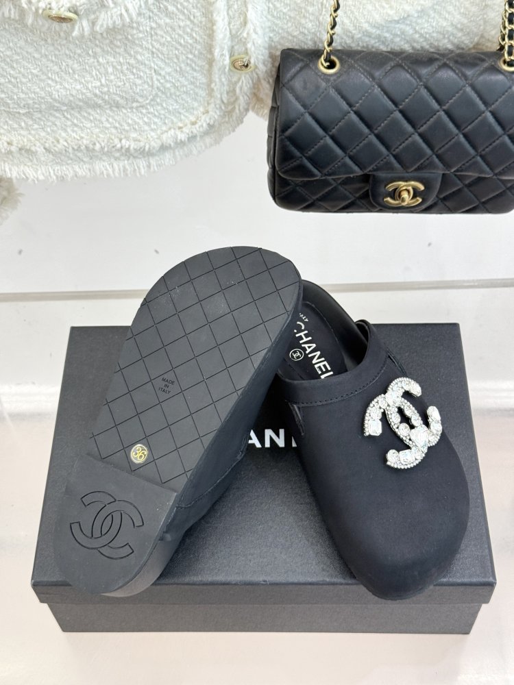 Мюли жіночі фото 9