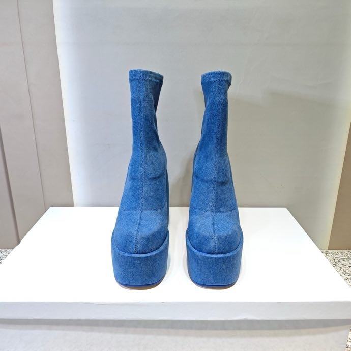 Модные ботильоны на высоком каблуке фото 2