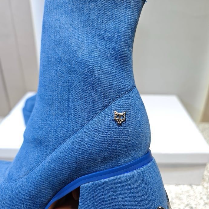 Модные ботильоны на высоком каблуке фото 6