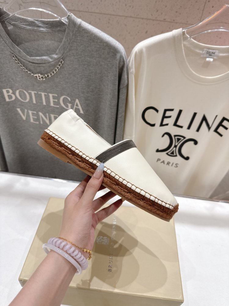 Мокасины женские фото 5