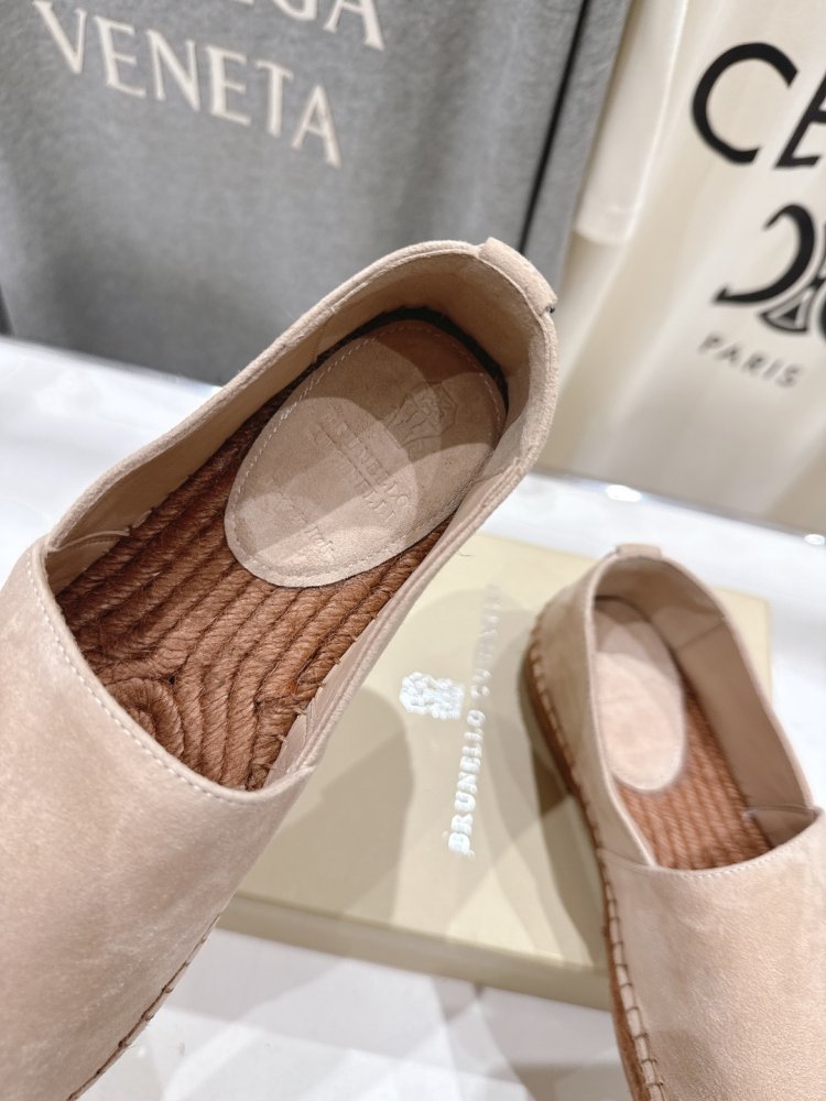 Мокасины женские фото 6