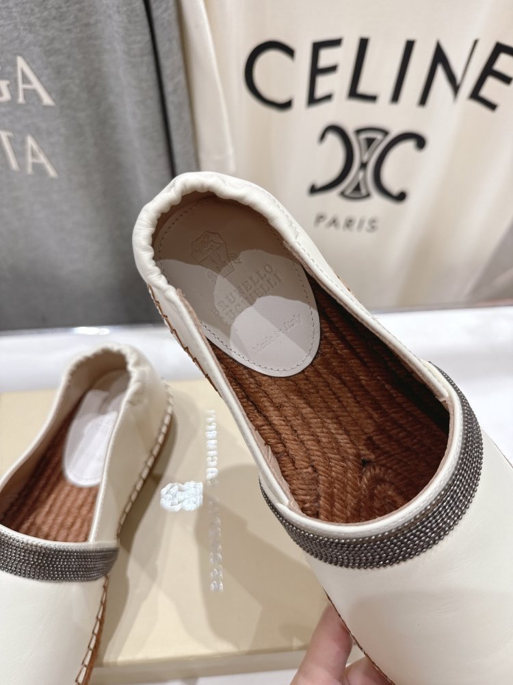 Мокасины женские фото 6