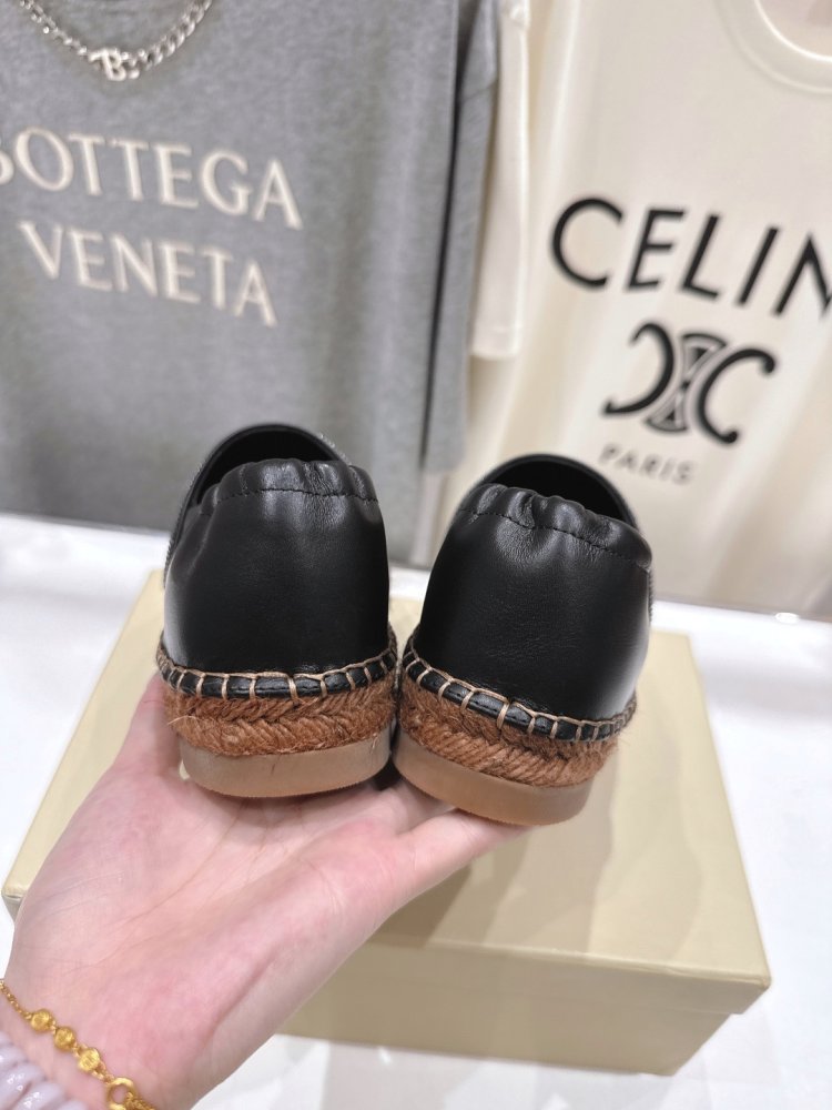 Moccasins women's фото 8