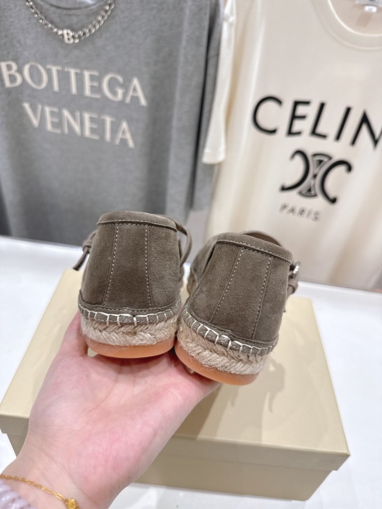 Moccasins women's фото 8