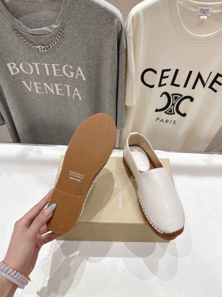 Мокасины женские фото 9