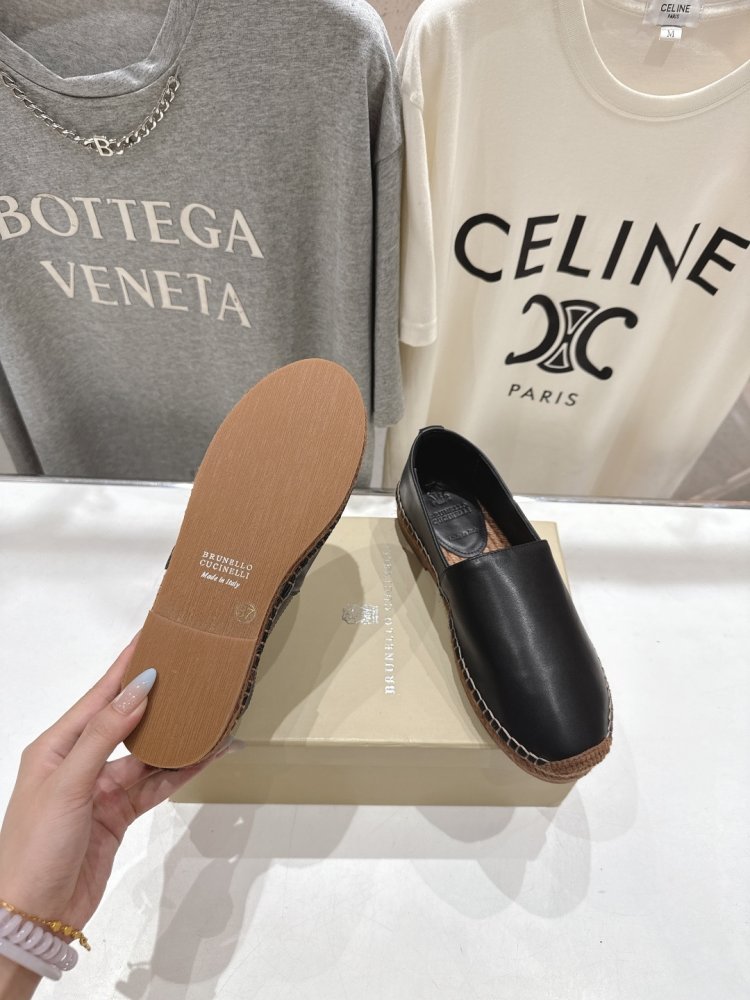 Мокасины женские фото 9